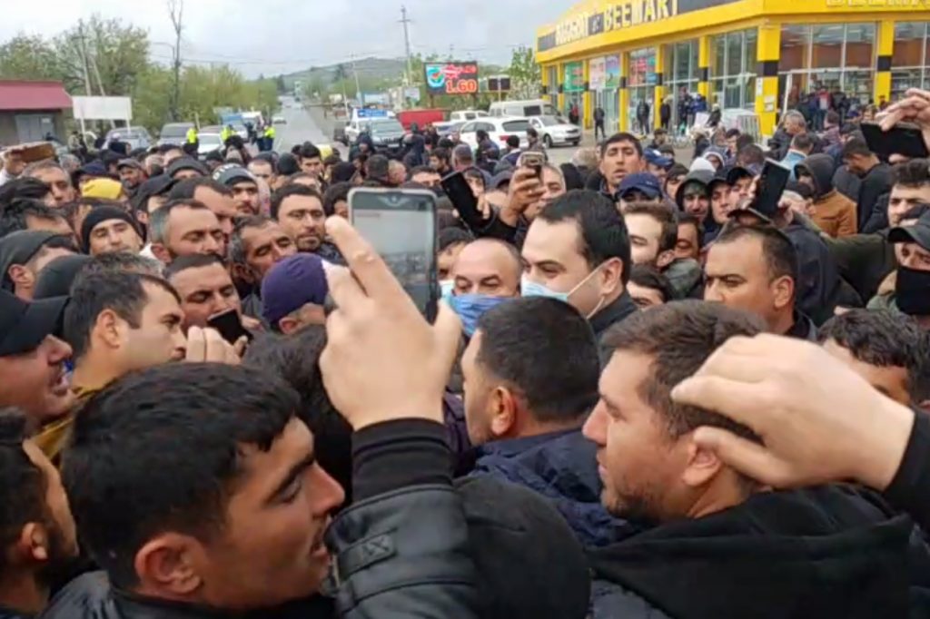 Marneulidə azərbaycanlıların etiraz aksiyası