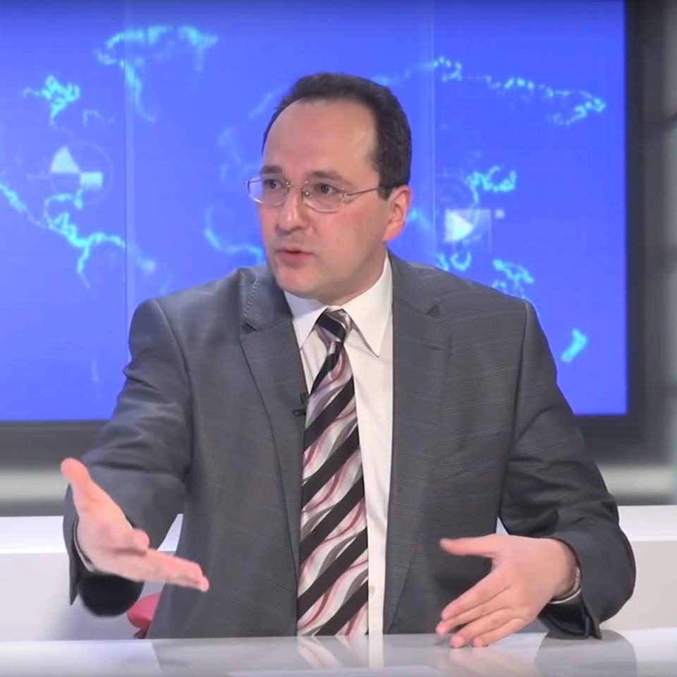 Payız seçkiləri ərəfəsində Gürcüstanda daxili siyasi vəziyyət