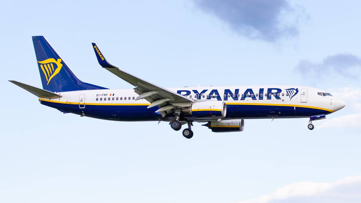 The Hijacking of RyanAir Flight 4978